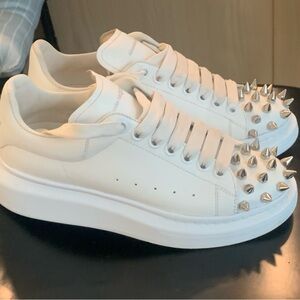Alexander McQueen White Leather Platform Sneakers with Silver Spikes
